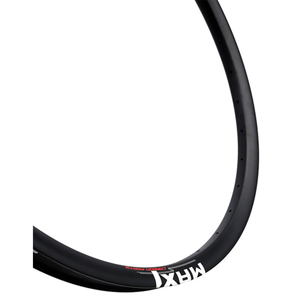 21690_rafek_max1_carbon__1643963776_187