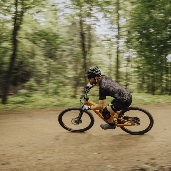 90013010_dres_force_mtb_move_cerny_3__1731483135_701