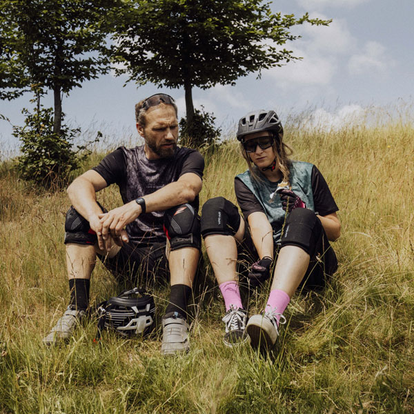 90013010_dres_force_mtb_move_cerny_4__1731483135_353